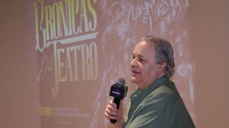 Raúl Rico González, director del Instituto de Cultura, da a conocer el programa del Festival Cultural Mazatlán 2024.