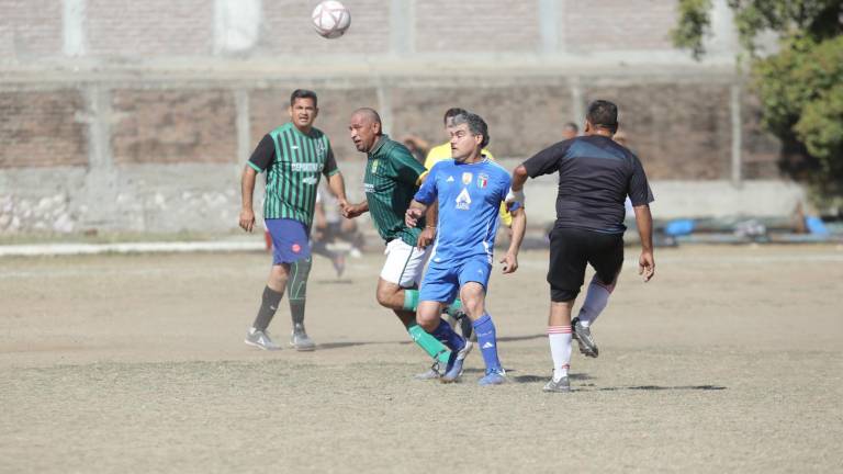 Construcciones Océano logró tres puntos que lo acercan a la cima de la Liga Veteranos Diamante.