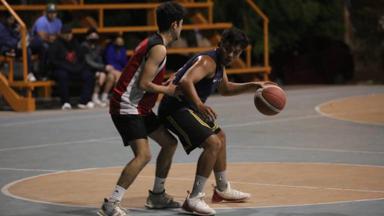 Carnes Selectas Ramoncillo no se pudo quedar con el triunfo en la cancha Casa Hogar.
