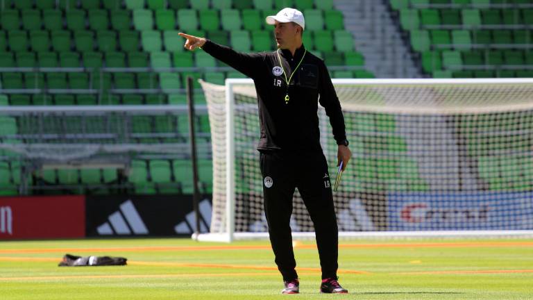 El DT Ismael Rescalvo espera que su equipo tenga una buena fase para poder avanzar a la siguiente ronda.
