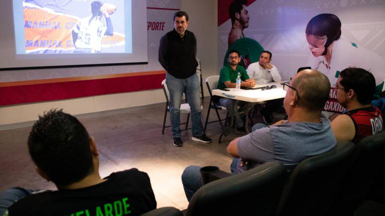 Miguel Ángel Millán Plaza fue el encargado de impartir la capacitación.