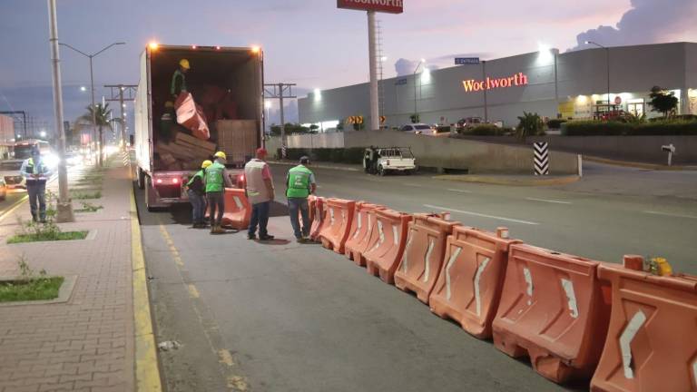 Este jueves iniciaron las labores preliminares para construir un paso superior vehicular entre la carretera Internacional México 15 y la avenida Óscar Pérez Escobosa, en Mazatlán.