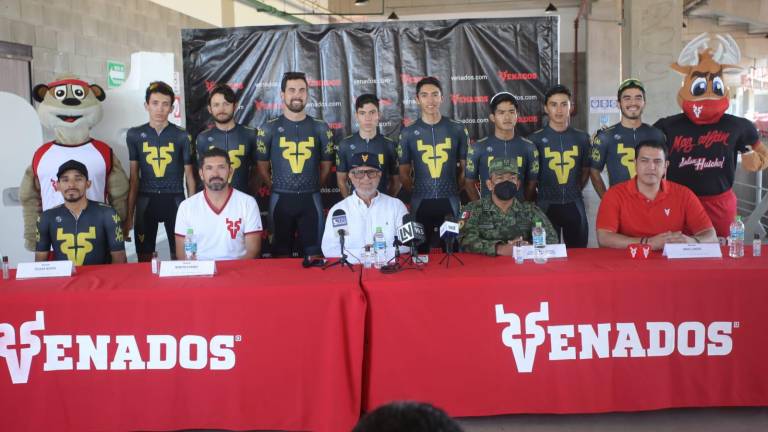 Venados de Mazatlán hace la flamante presentación de su equipo de ciclismo.