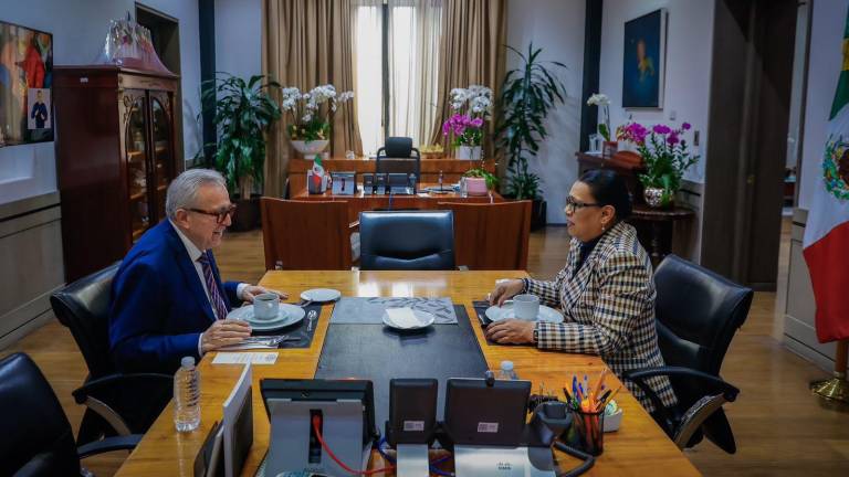 El Gobernador de Sinaloa Rubén Rocha Moya se reunió con la Secretaria de Gobernación, Rosa Icela Rodríguez.