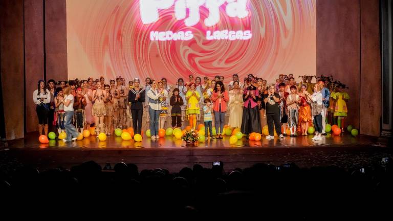 Con éxito el Ballet “Pippa Medias Largas” baja el telón del Teatro Ángela Peralta.