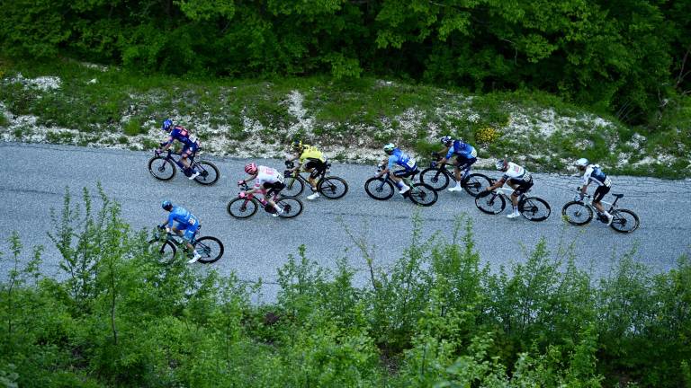 El Giro de Italia vivió su octava etapa.