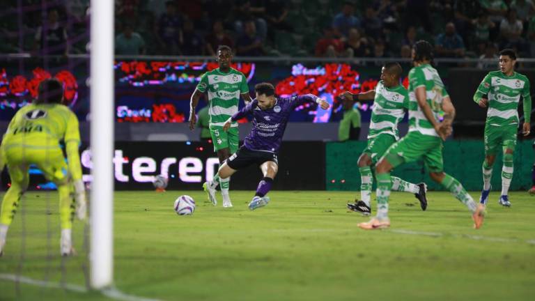 Los Cañoneros sacaron ante Santos tres valiosos puntos.