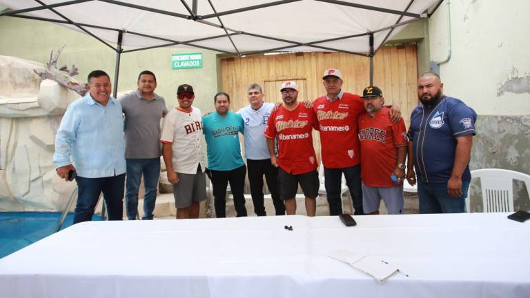 En rueda de prensa se dan detalles de la Liga de Beisbol de Primera Fuerza del Imdem.