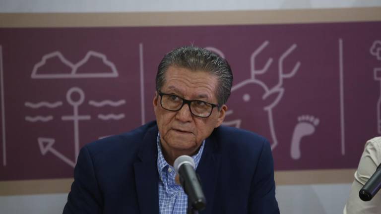El Secretario General de Gobierno, Feliciano Castro Meléndrez, expuso que la elección en la UAS fortalecerá la democratización de la Universidad.
