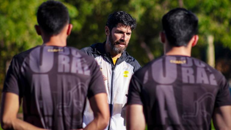 Sebastián Abreu recibió cuatro refuerzos esta semana.