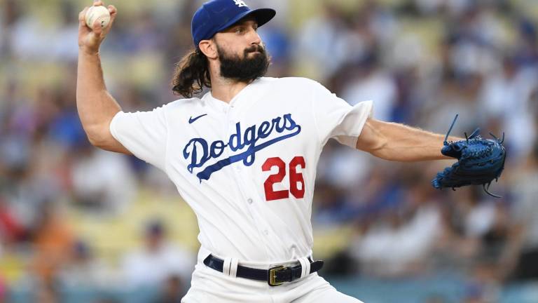Tony Gonsolin será una baja considerable para los Dodgers.
