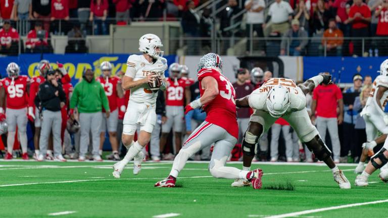 Ohio State se lleva el Cotton Bowl.