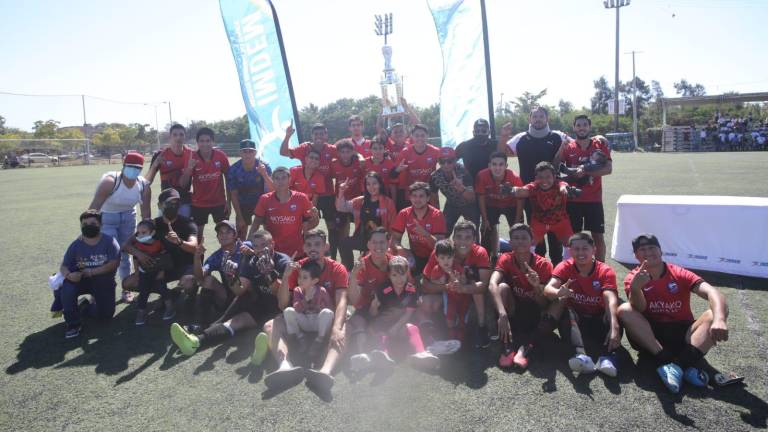 Construcciones Covec es el monarca de Copa.