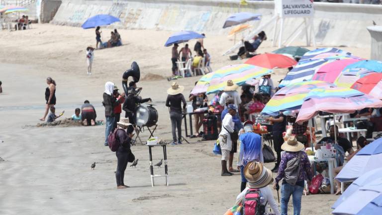 A partir de este fin de semana se espera que aumente el flujo de turistas para Mazatlán.