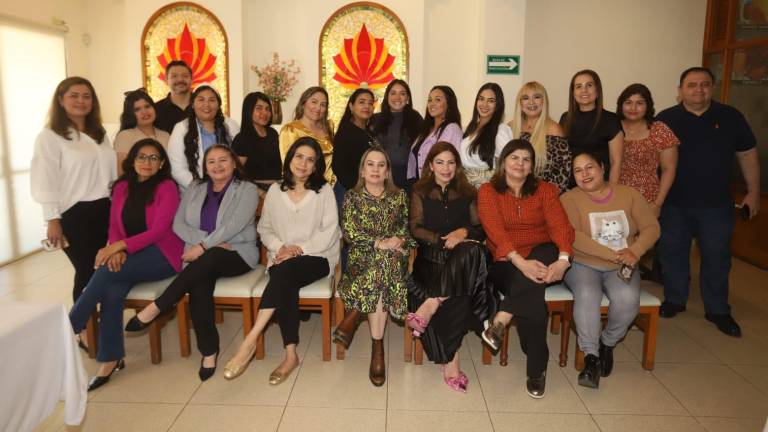 Conmemoran colaboradoras de Datemex el Día Internacional de la Mujer, que se celebra cada 8 de marzo.