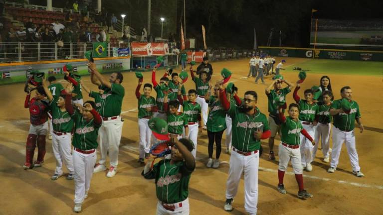 México superó a Brasil para mejorar su marca a 2-1 en el Panamericano.