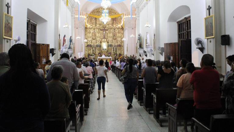 Invitan a acudir a las misas que se llevarán a cabo este lunes en el Santuario de Nuestra Señora del Rosario.