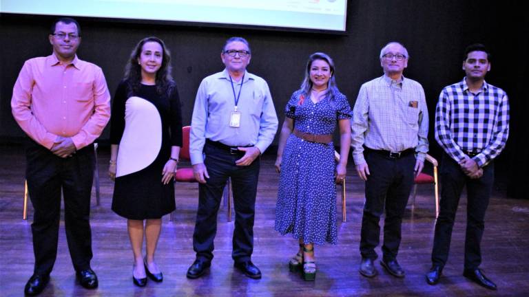 Al acto realizado en el Museo Inés Arredondo asistieron 116 titulares y enlaces de transparencia del Ayuntamiento de Culiacán.