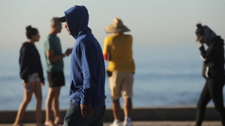 Durante la mañana de este lunes se presentó una mañana fría con una temperatura de 13 grados.