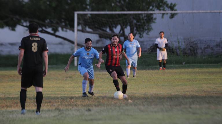La final entre IMSS-Umepa y Deportivo Doctor Christian Muñoz fue muy cerrada.