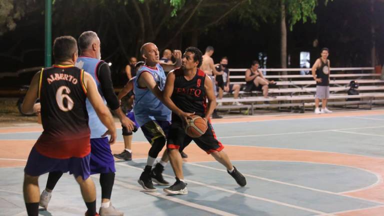 Esta semana se juega la segunda jornada del Torneo Veteranos, en las canchas del Infonavit Playas y Kilómetro Cero.