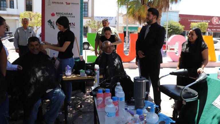 Los elotenses se beneficiaron de diversos servicios gratuitos.