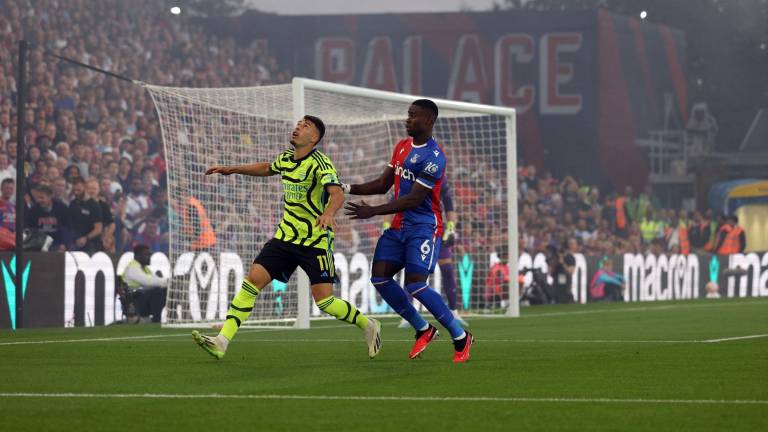 El Arsenal logró su segunda victoria consecutiva en la naciente temporada de la Premier League.