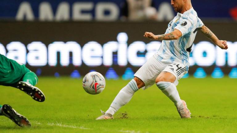 Alejandro Gómez fue el autor del gol del triunfo argentino.