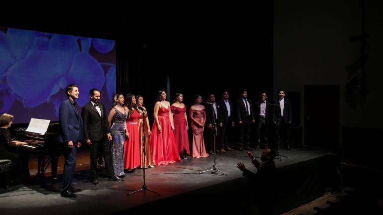 El Taller de Ópera de Sinaloa lo dirige el tenor José Manuel Chú.