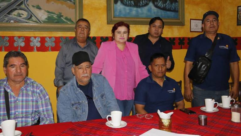 Yesenia Rojo explicó que han interpuesto 12 demandas de amparo.