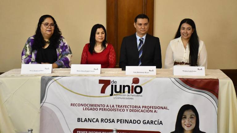 Durante el encuentro anual de la Asociación de Periodistas y Comunicadores “7 de Junio”, se reconoció la labor de quienes informan en contextos de violencia.