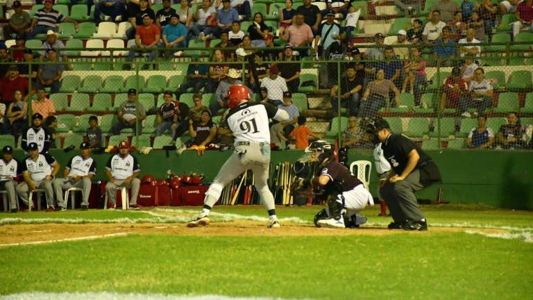 La Copa Gobernador arrancó y en el duelo estelar, Venados de Mazatlán superó a Tomateros de Culiacán.