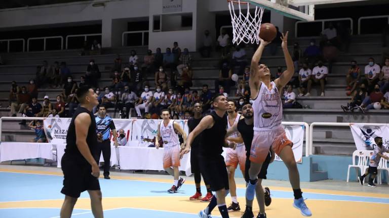 Delfines de Mazatlán inició con el pie derecho su participación en el Cibapac 2021.