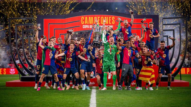 Barcelona vence 3-2 al Real Madrid.
