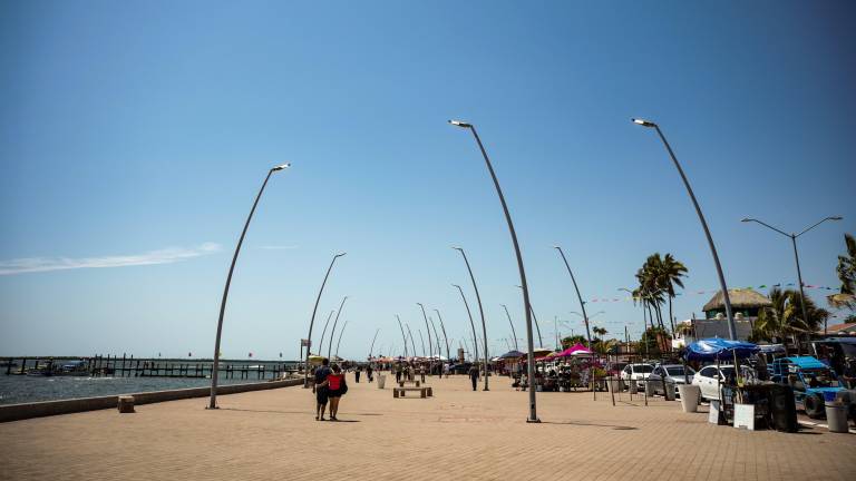 Empresarios de Navolato sugieren que se trabaje para extender el Malecón de Altata.