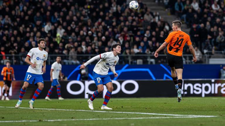 Sikan fue el autor del solitario gol con el que el Shakhtar doblegó como “local” al Barcelona.