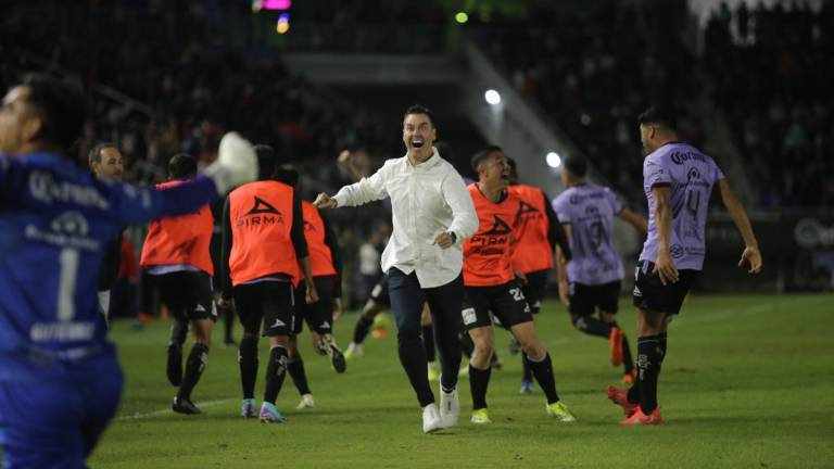 Ismael Rescalvo festeja de forma efusiva.
