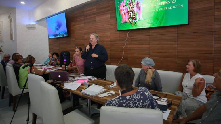 Reunión del Instituto de Cultura de Mazatlán con la comunidad de residentes extranjeros.