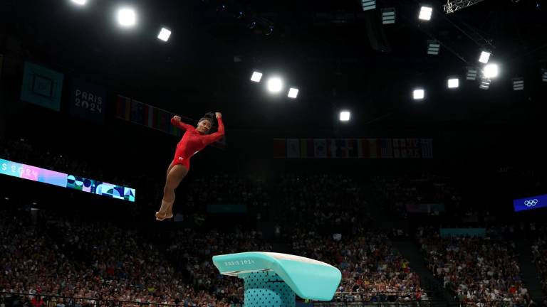 Simone Biles logra su séptimo título olímpico.