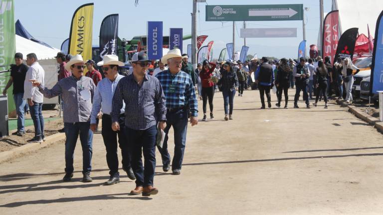 En la Expo Agro Sinaloa 2025 se presentan innovaciones tecnológicas para el campo.