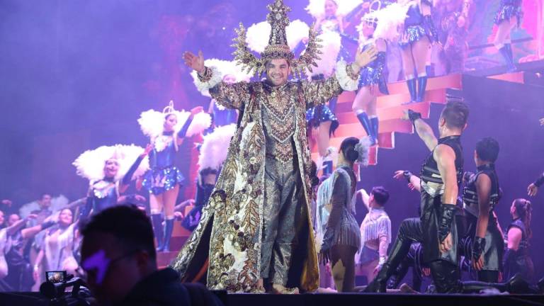 Víctor II es el Rey del Carnaval de Mazatlán 2023.