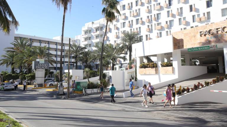 Se prevén llenos del 80 al 90 por ciento en los centros de hospedaje en Mazatlán durante el Carnaval 2025.