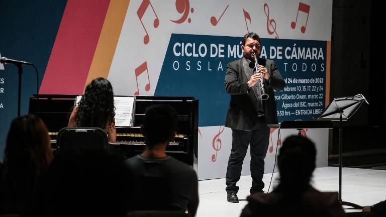 Integrantes de la OSSLA participan en el ciclo de música de cámara.
