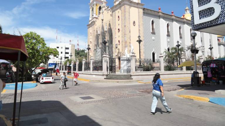Las calles Ángel Flores y Benito Juárez, Aquiles Serdán y 21 de marzo estarán cerradas.