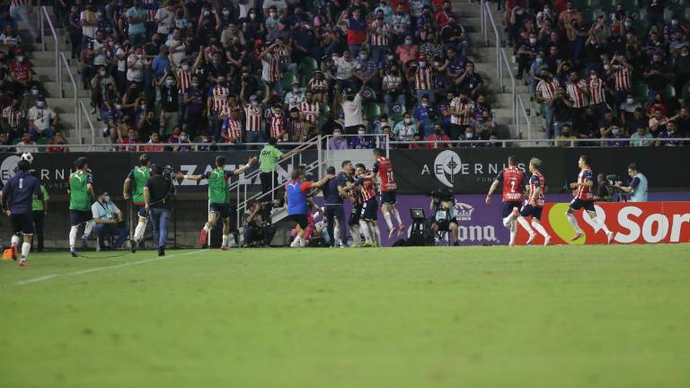El Kraken recibió a 12 mil 752 personas.