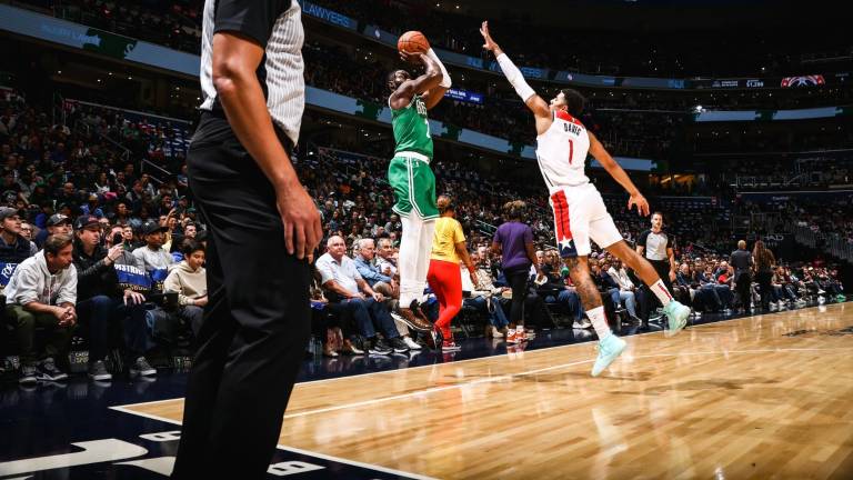 Jaylen Brown fue la figura de los Celtics en Washington.