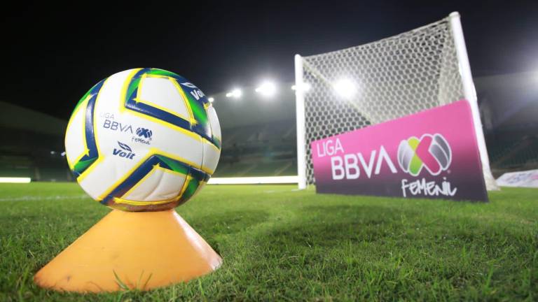 El estadio Kraken está listo para la acción este lunes.