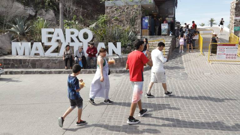 El Faro de Mazatlán registró una alta afluencia de visitantes.