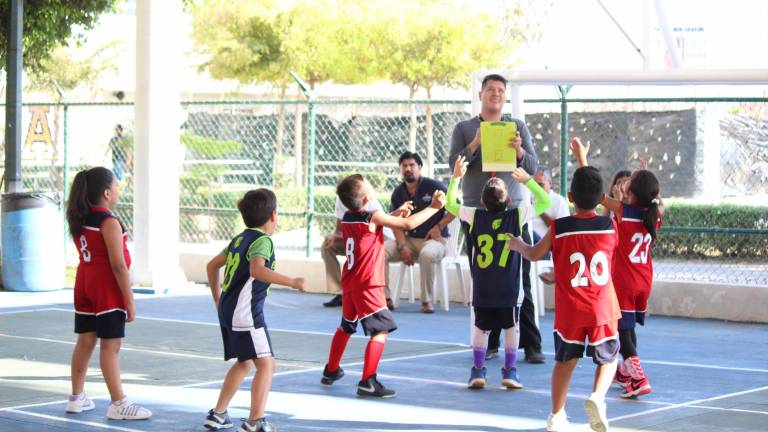 Pueden acudir niños y jóvenes de 4 hasta los 17 años de edad.