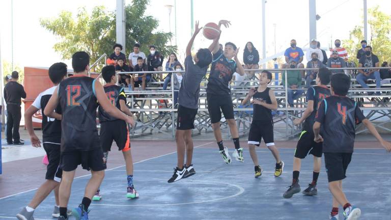Mazatléticos supera a Tu Futuro Basketball.